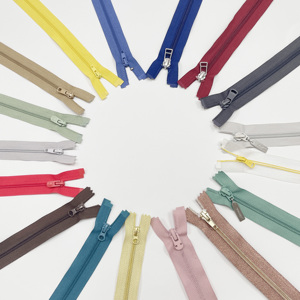 Venta al por mayor de alta calidad colores 3 # costura Cierre invisible Cremallera de nailon para vestido - Product Image 1