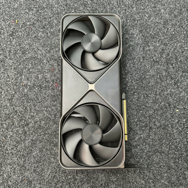 RTX 5080 16GB GDDR7 PCIe 5.0 X16 GPU Graphics Card for Desktop Graphics Card Gaming Deep Learning AI Training Fan Cooling