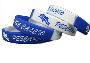 Pulsera Deportiva de Silicona Segmentada de Alta Calidad, Personalizada con Inyección Multicolor para Eventos con Impresión a Color - Product Image 2