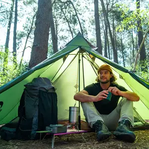 Ultraleichtes Ein-Personen-Trekking-Stangen-Zelt einfache Einrichtung wasserdicht leichtes Camping-Zelt für Outdoor-Abenteuer