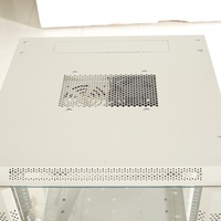 Servidor de almacenamiento de datos 22U hecho a medida de fábrica al por mayor, servidor de bastidor abierto, instalación fija y gabinete de red portátil 42U