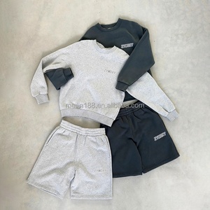 Ensemble de survêtements unisexes à col rond, sweat-shirts à manches longues et shorts, survêtements de créateur personnalisés de haute qualité pour hommes - Product Image 1