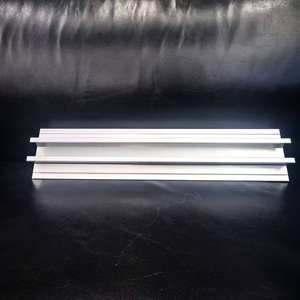 Rail de guidage en alliage d'<span class=keywords><strong>aluminium</strong></span> série 6000 avec traitement de surface par oxydation argentée, procédé de soudage pour les outils de transport - Product Image 2