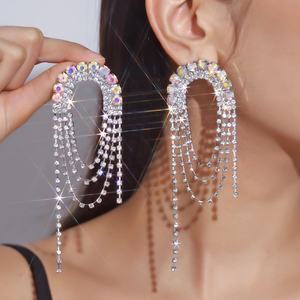 Pendientes Versátiles para Vestido de Fiesta o Boda, Estilo Europeo Americano, Nueva Serie de Cadena con Garras, Diseño Exagerado con Diamantes de Imitación, Moda - Product Image 1