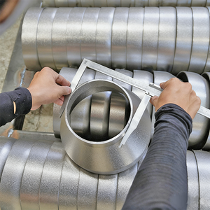 ข้อต่อเหล็กกล้าไร้สนิม ASME B16 9 แบบ Concentric Reducer เชื่อมต่อแบบไร้รอยต่อ 304 304L 316 316L สำหรับแรงดันสูง - Product Image 4