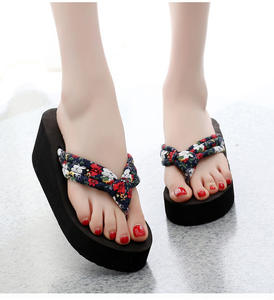 2024夏の新しい女性のサンダル超ハイソール滑り止めクランプフィートヘリンボーン傾斜ヒール外向き女性用スリッパを着用 - Product Image 3