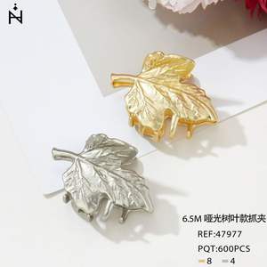 Pinza para el Cabello con Forma de Hoja de 6.5 cm, Acabado Mate, Accesorio para el Cabello - Product Image 3