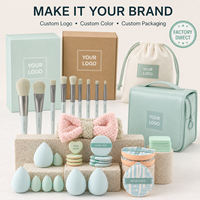 Logo personnalisé 33 pièces : Bandeau pour cheveux, Éponge de maquillage pour le visage, les yeux, le blush et la poudre, Trousse de maquillage verte, Ensemble de pinceaux de maquillage