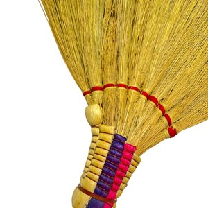 Balai à main SMS Mini en paille Anyam Wlingi, manche tressé, balai de nettoyage de table en paille naturelle, fait main en Indonésie - Product Image 3