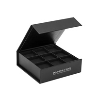Boîte à chocolat personnalisée avec logo, portable, en papier rigide, fermeture magnétique, gaufrage, recyclable, boîte cadeau de luxe, imperméable, haut de gamme