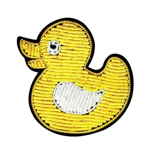 Insignia bordada de seda personalizable, diseño de patito, insignia de nombre cosida, bolsas, tela, fieltro, esmalte, técnica, patrón de bandera, logotipo personalizado - Product Image 1