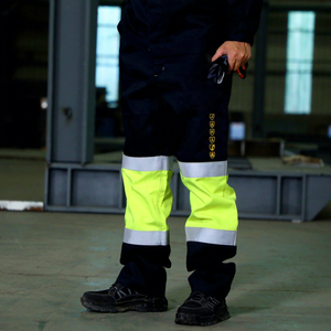 Pantalon de travail pour homme ignifuge, respirant, antistatique, <span class=keywords><strong>cargo</strong></span> de protection, sécurité pour le travail au feu et la soudure, vêtements de travail grande taille - Product Image 1