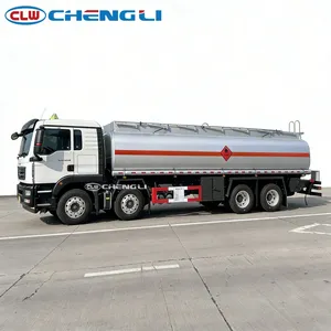 Camion-citerne Sinotruk Howo 8x4 30CBM avec moteur essence/diesel pour le transport de carburant, camion-citerne mobile de ravitaillement en carburant à vendre - Product Image 3