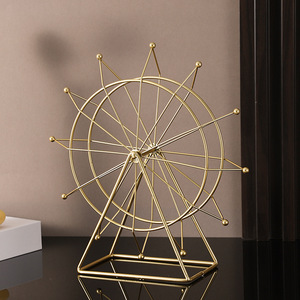 Ornement de grande roue rotative Mystic Arts en métal doré avec lumières LED, décoration de bureau pour la maison et le bureau - Product Image 5
