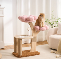 Arbre à chat écologique au design moderne Nuage de fleurs, avec poteaux à gratter en sisal en forme de pétales, jouet suspendu en peluche et poteaux en sisal