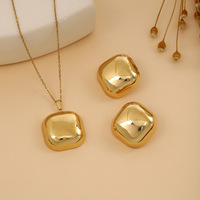 Đồ trang sức hợp thời trang Set mạ Vàng Vòng cổ và bông tai cho phụ nữ của kỷ niệm thiết kế trái tim thép không gỉ trang sức Set