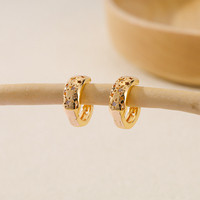 Joyería de Moda HYL, Pendientes de Latón con Circonita, Chapados en Oro de 18k, Varios Estilos, Pendientes de Oro, Venta al por Mayor