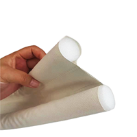 Bande d'étanchéité inférieure en mousse PU avec service de traitement de coupe personnalisé
