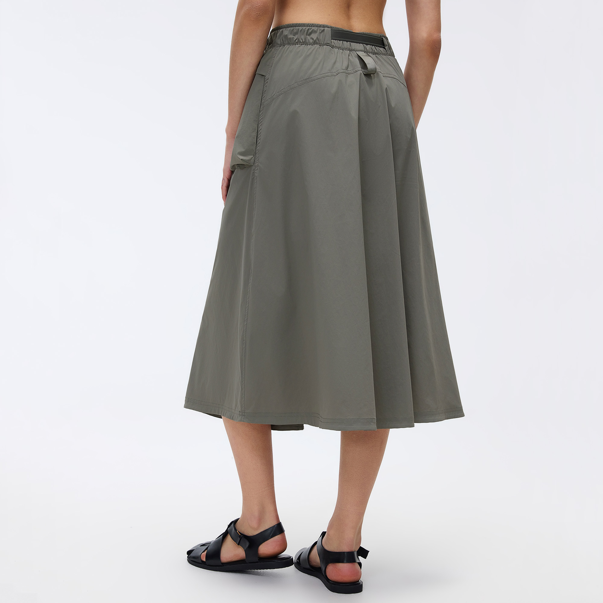 Dark khaki