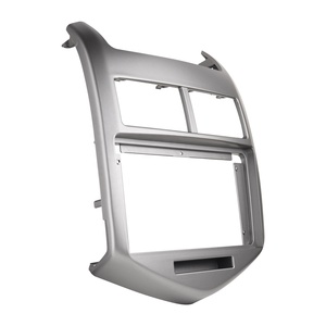 Cadre de façade d'autoradio pour CHEVROLET AVEO Sonic 2011-2014 HOLDEN Barina (TM) Stereo <span class=keywords><strong>DVD</strong></span> Player Install Surround Trim Panel - Product Image 3