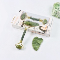 Rouleau de Cryothérapie en Jade Glacé, Outils Faciaux Gua Sha et Masseur Visage en Cristaux Naturels pour le Bien-être et la Relaxation