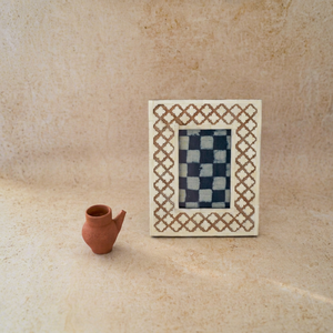 Elegante marco de fotos con incrustaciones de hueso, marco de madera maciza para mesa, marco con diseño floral, marco de madera de primera calidad - Product Image 1