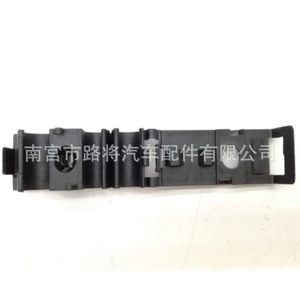 Abrazadera de nailon 4G0201190B para tuberías de vehículos Audi y Volkswagen, accesorio para conductos rígidos - Product Image 1