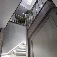 Escalier flottant sur mesure en bois massif pour intérieur, avec garde-corps, nez de marche, marches et contremarches pour villa et appartement