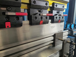 Desain baru DELEM DA53T 220T 3200mm 4 + 1 poros hidrolik tekan rem CNC mesin rem Tekan - Product Image 6