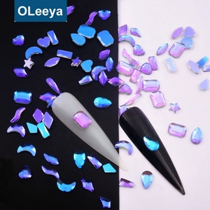 OLeeya Venta al por Mayor 1440 Piezas de Cristales de Vidrio Multicolor con Formas Variadas, Piedras Decorativas, Diamantes Planos para Diseño de Uñas, Fábrica de Pedrería - Product Image 1