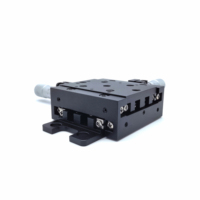 Etapa lineal de traducción manual de múltiples ejes integrada 61,5x61,5mm Tamaño 13mm Viaje 5μm Precisión para microposicionamiento