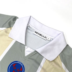 Camiseta de Fútbol de Club Personalizada, Diseño Sublimado, Retro, Holgada, Transpirable, de Manga Corta - Product Image 4