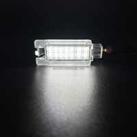 Offre Spéciale facilement l'installation accessoires de voiture lampe de numéro de plaque d'immatriculation LED pour Renault Clio I 19 II Megane I scénic I