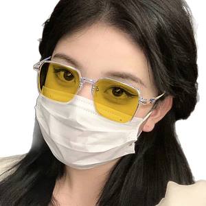 Gafas de sol de visión nocturna para mujer, fotocromáticas, antideslumbrantes, protección UV, bloqueo de luz azul, montura grande, montura de plástico y metal - Product Image 1