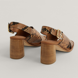 Sandalias retro con correa de hebilla, diseño de piel de serpiente entrecruzada y tacón de madera grueso apilado - Product Image 2