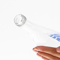 Botol air minum 330ml 500ml 750ml, botol air kaca kristal putih dengan tutup sekrup perak