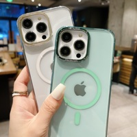 Coque de téléphone de charge sans fil magnétique transparente couleur claire Pc couverture rigide pour Apple Iphone 11 12 13 14 15 Pro Max Plus