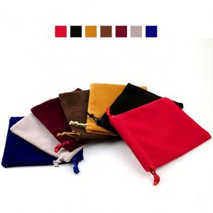 Sacs à bijoux en velours en gros à prix abordable avec logo imprimé, emballage cadeau personnalisé, pochettes à cordon pour bijoux, sacs promotionnels - Product Image 3