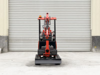 Mini-excavatrice de haute qualité certifiée CE et EPA avec accessoires hydrauliques pour la maison, la ferme et le jardin