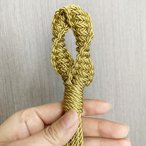 Ornement <span class=keywords><strong>de</strong></span> <span class=keywords><strong>pot</strong></span> <span class=keywords><strong>de</strong></span> <span class=keywords><strong>fleurs</strong></span> en macramé artisanal Art déco avec pompon en fibre naturelle Fil <span class=keywords><strong>de</strong></span> coton <span class=keywords><strong>de</strong></span> 1 mm Décoration <span class=keywords><strong>de</strong></span> pièce pour utilisation en extérieur - Product Image 4