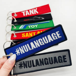 Bestseller Personalisierter Schlüsselanhänger mit Eigenem Logo, Günstiger Stoff-Schlüsselring, Patch-Jet-Tag, Blanko Bestickte Gewebte Schlüsselanhänger - Product Image 1