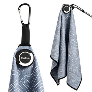 Serviette de sport en microfibre gaufrée absorbante et à séchage rapide avec logo, motif gaufré, et clip métallique, taille personnalisée, vente en gros - Product Image 1