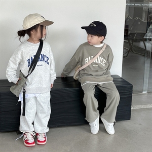 Ropa Deportiva Estilo Preppy Versión Coreana para Niños y Niñas, Sudadera con Capucha de Manga Larga y Pantalones, Nueva Moda Otoño Invierno - Product Image 2