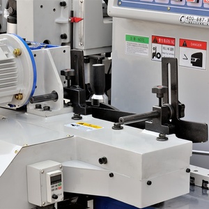 Dégauchisseuse industrielle automatique haute vitesse robuste à quatre faces pour le travail du bois, moteur 23,75 kW, dégauchissage 180 mm - Product Image 5