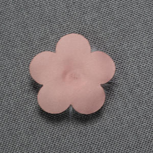 Aplique de Flores con Perlas Personalizadas, Brillantes, con Lentejuelas, Bordado a Mano en 3D, Decorativo, con Cuentas y Pedrería - Product Image 5