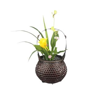 Japanese Style Bamboo Woven Flower Vase Handmade Natural Bamboo Craft Home Decoration Basket For Floral Arrangement - Product Image 5