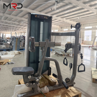 Máquina de remo sentado con selector comercial para entrenamiento de fuerza de espalda y parte superior del cuerpo para gimnasios y clubes de fitness