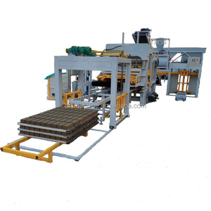 Qt8-15 Automatische Hydraulische Holle Blokkenmachine met Baksteenproductielijn PLC-besturing Hoge Veiligheid voor Cementstenen - Product Image 1