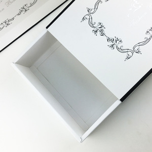 Tùy Chỉnh Thiết Kế Matte Đen Trắng Sang Trọng Bán Lẻ Quần Áo Bao Bì Quà Tặng Bao Bì Hộp Giấy Với Logo Cho Quần Áo T Shirt - Product Image 2