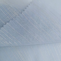 Tissu de luxe tissé en polyester 75D 100% plissé effet cristal argenté pour garçons, anti-statique, léger et de haute qualité, vente en gros